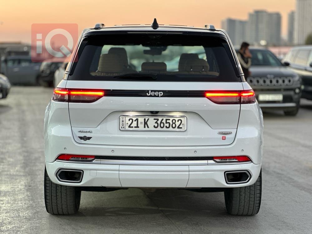 جيب جراند شيروكي